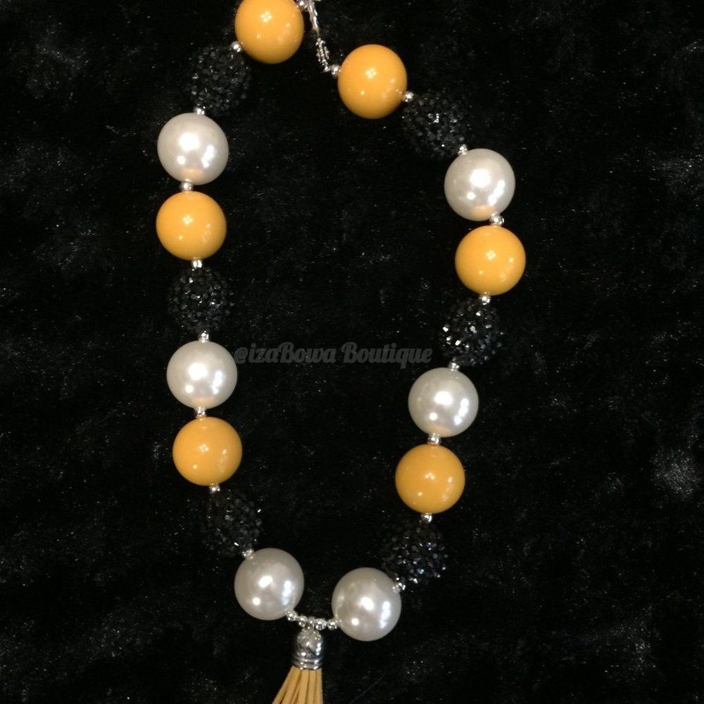 Bumblebee Tassle Chunky Bead Necklace       HAND CRAFTED  NK1215  NWT Boutique